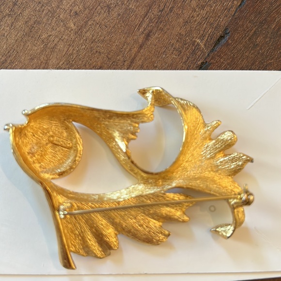 Vintage Christian Dior 80s brooch - Picture 5 of 7